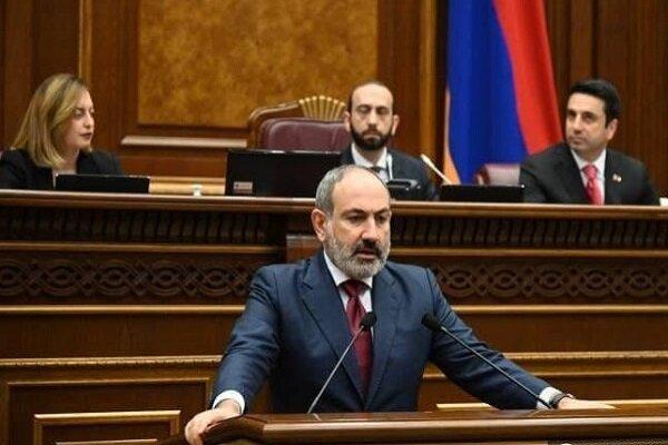 تور ارمنستان: نخست وزیر ارمنستان برای ملاقات با پوتین به روسیه می رود