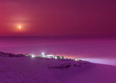 رنگ و نور مسحورکننده قطب جنوب پس از فعالیت آتشفشانی
