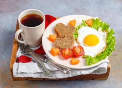 16 اشتباه که هنگام خوردن صبحانه مرتکب می شوید